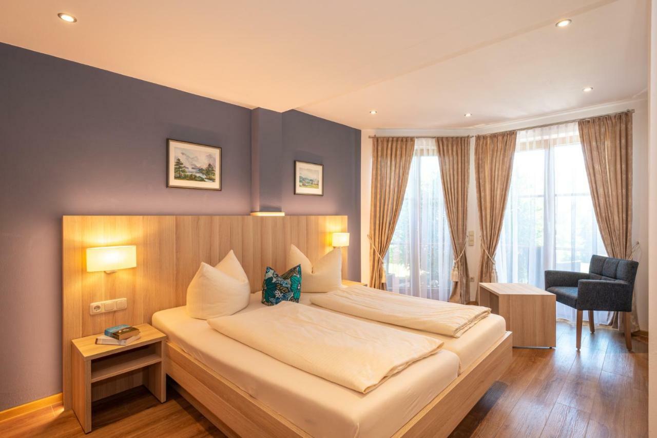 Aparthotel Werdenfels ムルナウ・アム・スタッフェルゼー エクステリア 写真