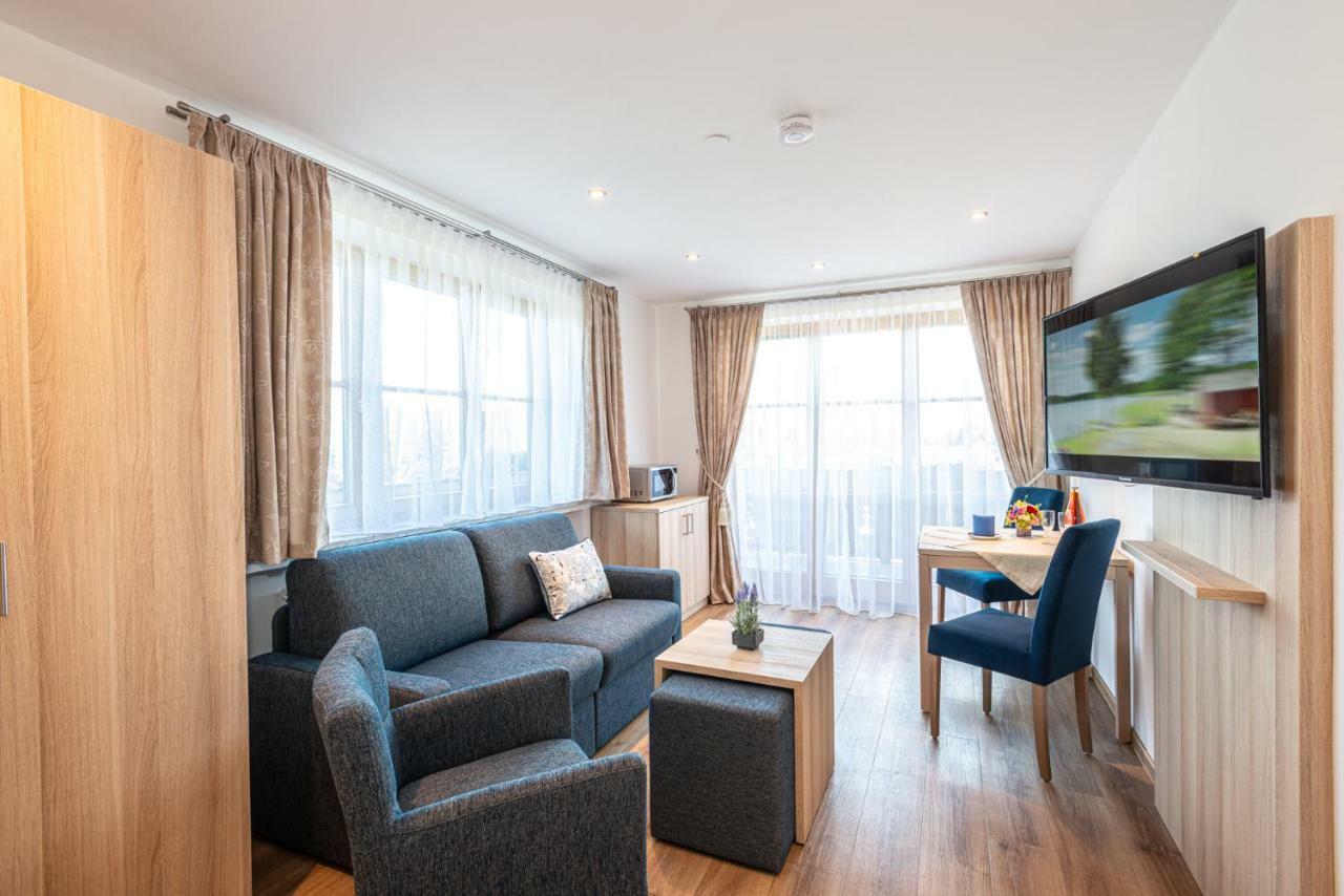 Aparthotel Werdenfels ムルナウ・アム・スタッフェルゼー エクステリア 写真
