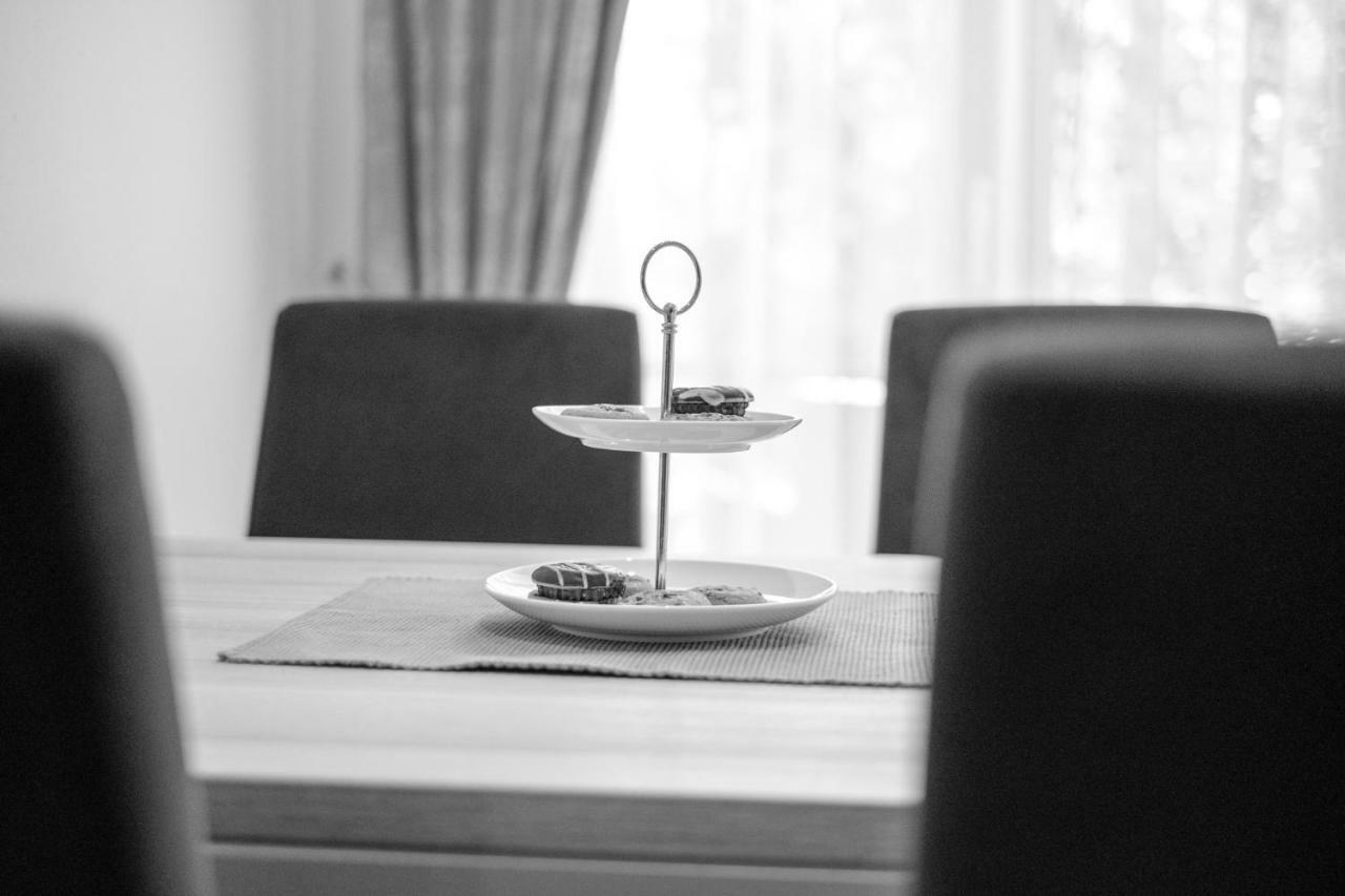 Aparthotel Werdenfels ムルナウ・アム・スタッフェルゼー エクステリア 写真